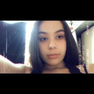 Meet your Posher, Alexis